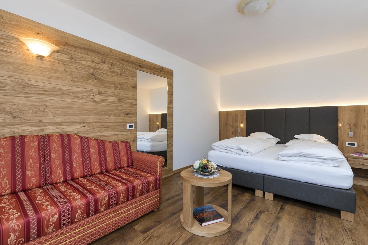 Hotel Resa Blancia サン・ヴィジリオ・ディ・マレッベ エクステリア 写真
